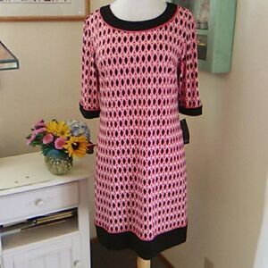 NWT R & K Knit Shift Dress